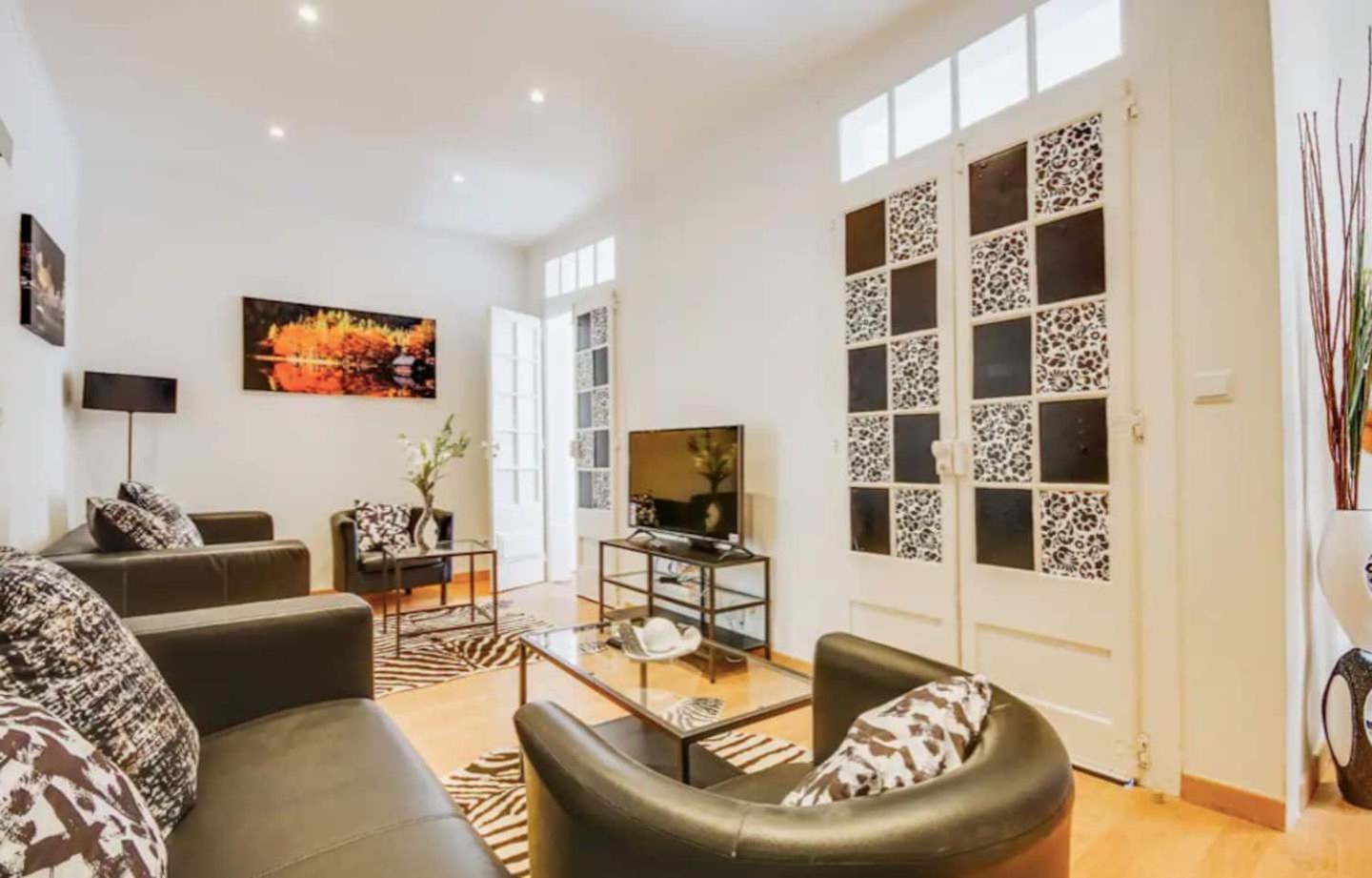 3 Bedroom Apartment In Baixa With River View リスボン エクステリア 写真